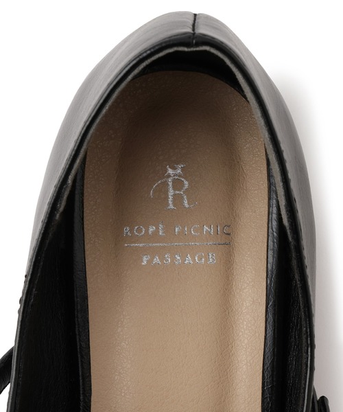 ROPE' PICNIC(ロペピクニック)の「スクエアトゥローヒールストラップシューズ(パンプス・レディース・ブラック/キナリ・24.5/24/23/23.5)」の9枚目の写真