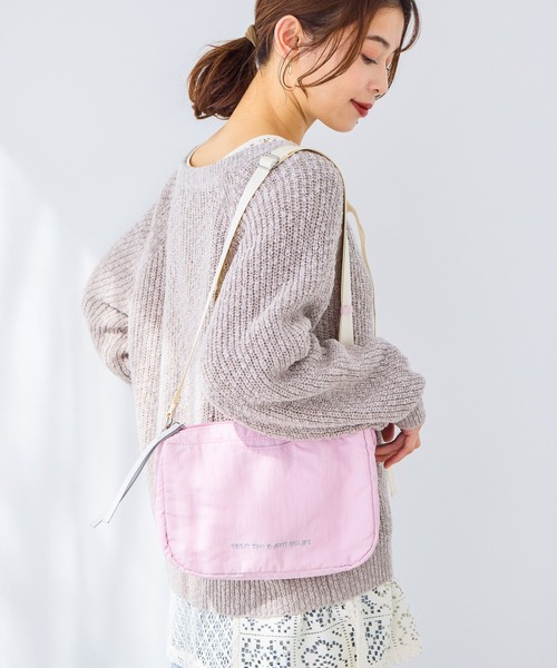 studio CLIP(スタディオクリップ)の「【5ルーム構造】アソートショルダーバッグ(ショルダーバッグ・レディース・ブラック/ピンク/ブラウン/グレー・FREE)」の1枚目の写真