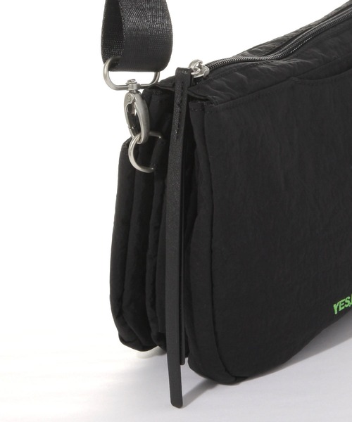 studio CLIP(スタディオクリップ)の「【5ルーム構造】アソートショルダーバッグ(ショルダーバッグ・レディース・ブラック/ピンク/ブラウン/グレー・FREE)」の5枚目の写真