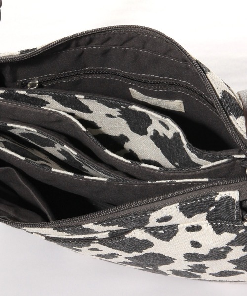 studio CLIP(スタディオクリップ)の「【5ルーム構造】アソートショルダーバッグ(ショルダーバッグ・レディース・ブラック/ピンク/ブラウン/グレー・FREE)」の17枚目の写真