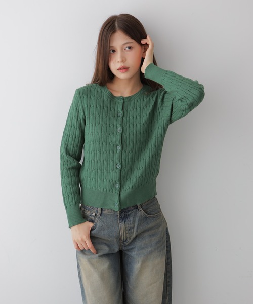 Emilie(エミリー)の「ケーブル編み ニットカーディガン(カーディガン/ボレロ・レディース・ネイビー/グレー/クリーム/グリーン/レッド・FREE)」の7枚目の写真
