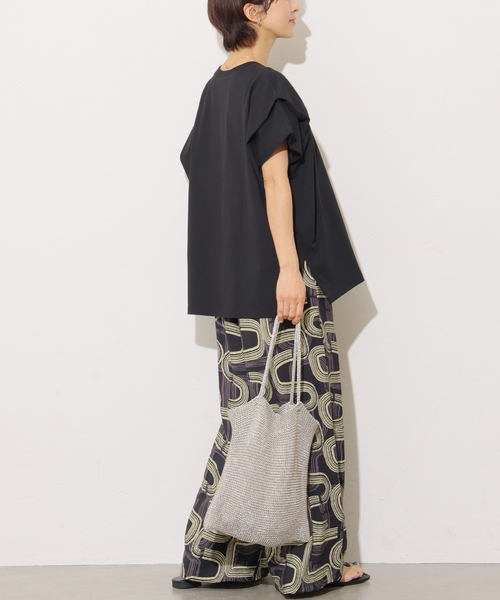 JOURNAL STANDARD relume(ジャーナルスタンダード レリューム)の「《追加 / 新色》ショルダータックルーズプルオーバー(Tシャツ/カットソー・レディース・チャコールグレー/ブラック/ブラウン/ホワイト・FREE)」の8枚目の写真
