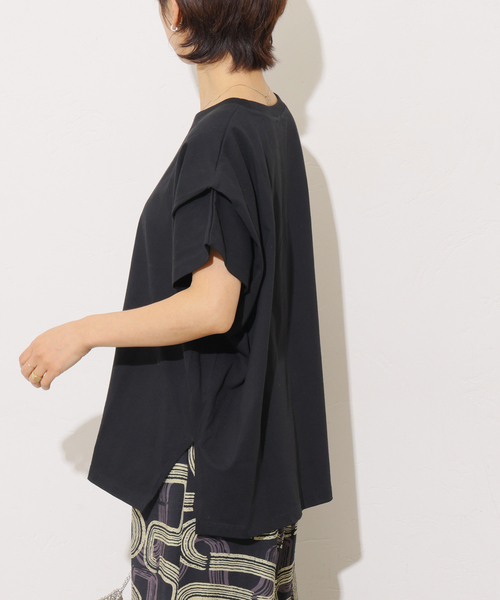 JOURNAL STANDARD relume(ジャーナルスタンダード レリューム)の「《追加 / 新色》ショルダータックルーズプルオーバー(Tシャツ/カットソー・レディース・チャコールグレー/ブラック/ブラウン/ホワイト・FREE)」の12枚目の写真