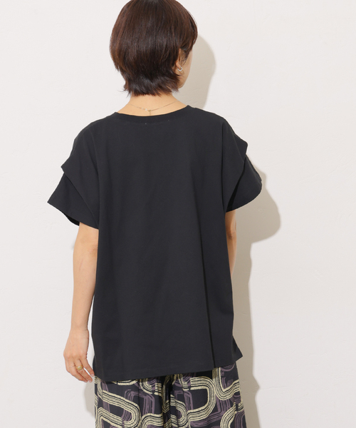 JOURNAL STANDARD relume(ジャーナルスタンダード レリューム)の「《追加 / 新色》ショルダータックルーズプルオーバー(Tシャツ/カットソー・レディース・チャコールグレー/ブラック/ブラウン/ホワイト・FREE)」の13枚目の写真