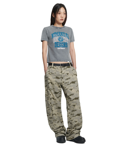 NOMANUAL(NOMANUAL)の「LAYERED ARCH GRAPHIC T-SHIRT (WOMAN) - WASHED CHARCOAL(Tシャツ/カットソー・レディース・その他・LARGE/MEDIUM/SMALL)」の4枚目の写真