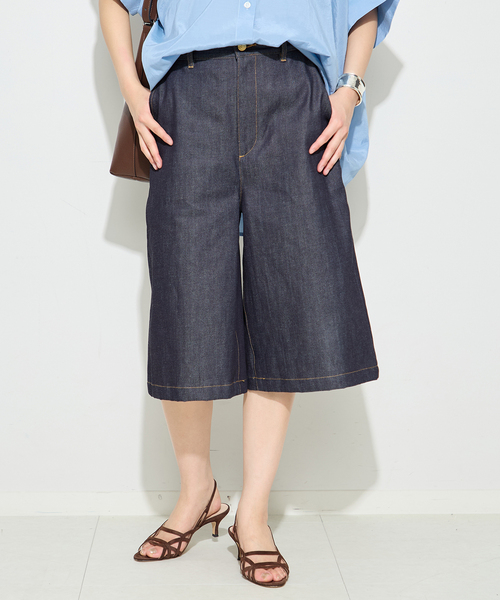 journal standard L'essage(ジャーナルスタンダードレサージュ)の「DENIMショートパンツ(その他パンツ・レディース・ネイビー/ブラック・38/36)」の1枚目の写真