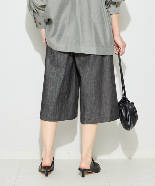 journal standard L'essage(ジャーナルスタンダードレサージュ)の「DENIMショートパンツ(その他パンツ・レディース・ネイビー/ブラック・38/36)」の6枚目の写真