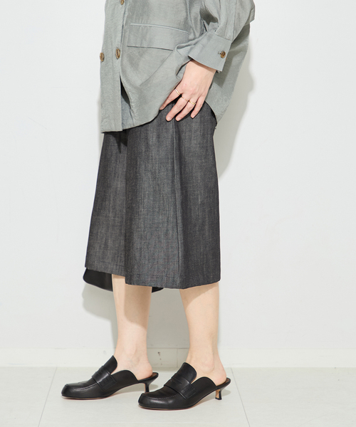 journal standard L'essage(ジャーナルスタンダードレサージュ)の「DENIMショートパンツ(その他パンツ・レディース・ネイビー/ブラック・38/36)」の7枚目の写真