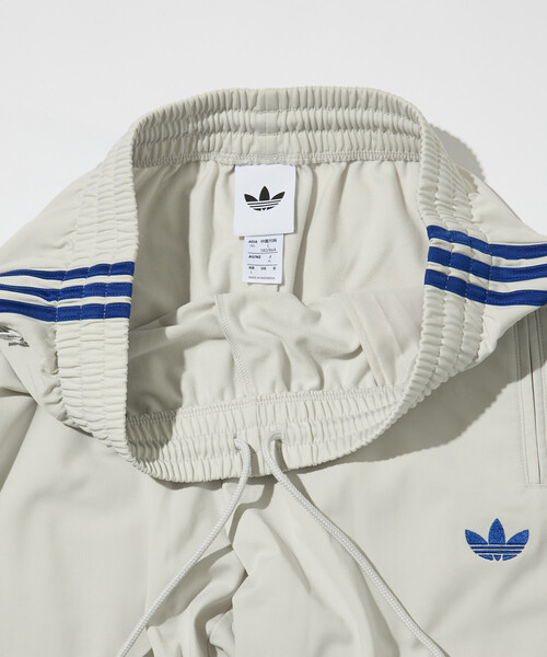 adidas(アディダス)の「adidas/アディダス 【Exclusive/販路限定】 FIREBIRD TRACK PANTS(その他パンツ・メンズ・ライトグレー・LARGE/MEDIUM/SMALL/X-LARGE/XX-LARGE)」の3枚目の写真