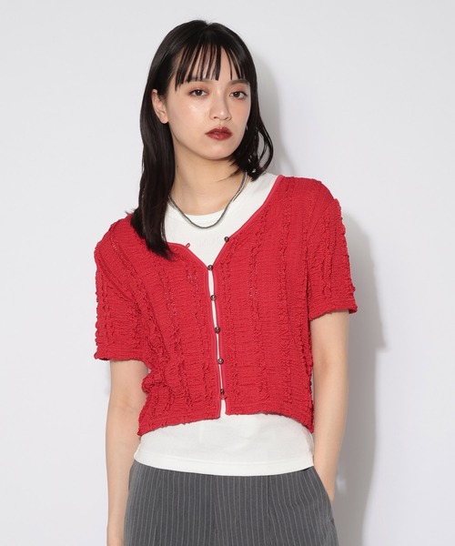 PAGEBOY(ページボーイ)の「フリルカットジャガードショートスリーブ /カーディガン(シャツ/ブラウス・レディース・ブラック/レッド/ライム/オフホワイト/ブラック系その他・FREE)」の5枚目の写真