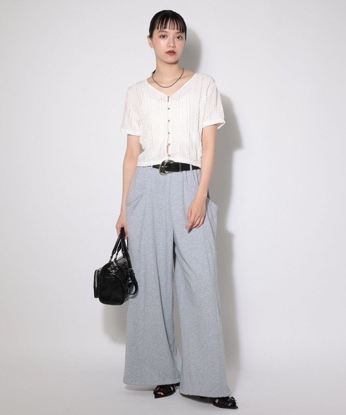 PAGEBOY(ページボーイ)の「フリルカットジャガードショートスリーブ /カーディガン(シャツ/ブラウス・レディース・ブラック/レッド/ライム/オフホワイト/ブラック系その他・FREE)」の6枚目の写真