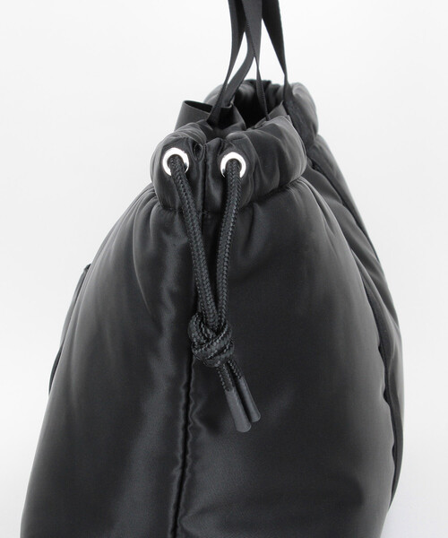 YOSEMITE(ヨセミティ)の「YOSEMITE STRAP/ヨセミテストラップ PADDING NYLON DRAWSTRING TOTE M/パディング ナイロン ドローストリング トートバッグ(トートバッグ・メンズ・ブラック/オリーブ・ONE SIZE)」の16枚目の写真