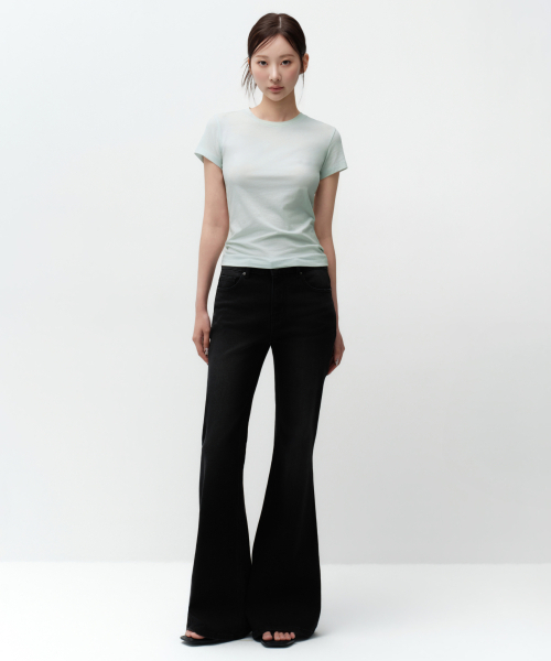 MUSINSA STANDARD WOMAN(ムシンサスタンダードウーマン)の「ウィメンズシアースリムTシャツ(5色)(Tシャツ/カットソー・レディース・ブラック/ライトブルー/ホワイト/ピンク/ライトグリーン・X-SMALL/SMALL/MEDIUM/LARGE)」の10枚目の写真