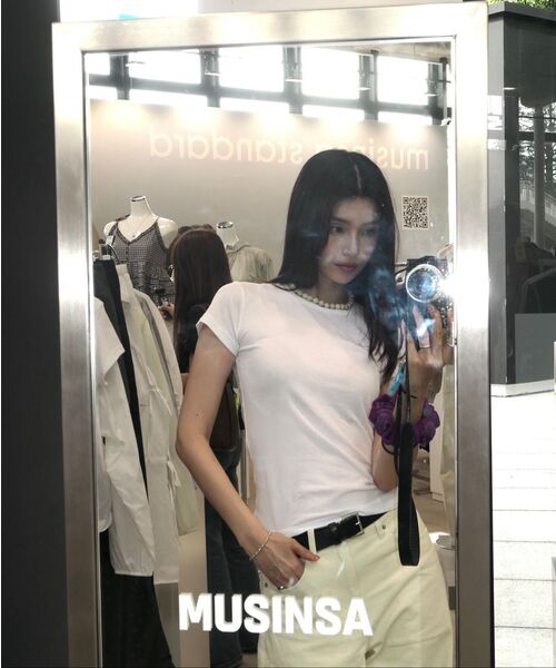 MUSINSA STANDARD WOMAN(ムシンサスタンダードウーマン)の「ウィメンズシアースリムTシャツ(5色)(Tシャツ/カットソー・レディース・ブラック/ライトブルー/ホワイト/ピンク/ライトグリーン・X-SMALL/SMALL/MEDIUM/LARGE)」の13枚目の写真