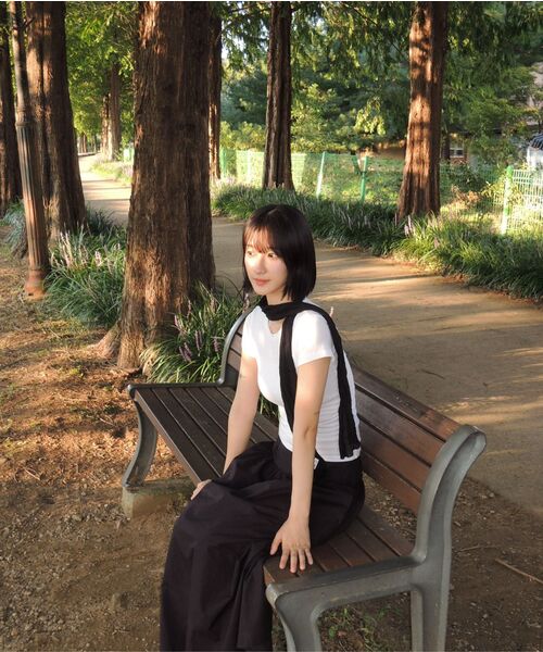 MUSINSA STANDARD WOMAN(ムシンサスタンダードウーマン)の「ウィメンズシアースリムTシャツ(5色)(Tシャツ/カットソー・レディース・ブラック/ライトブルー/ホワイト/ピンク/ライトグリーン・X-SMALL/SMALL/MEDIUM/LARGE)」の14枚目の写真
