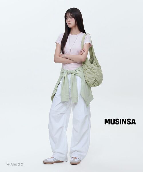 MUSINSA STANDARD WOMAN(ムシンサスタンダードウーマン)の「ウィメンズシアースリムTシャツ(5色)(Tシャツ/カットソー・レディース・ブラック/ライトブルー/ホワイト/ピンク/ライトグリーン・X-SMALL/SMALL/MEDIUM/LARGE)」の16枚目の写真