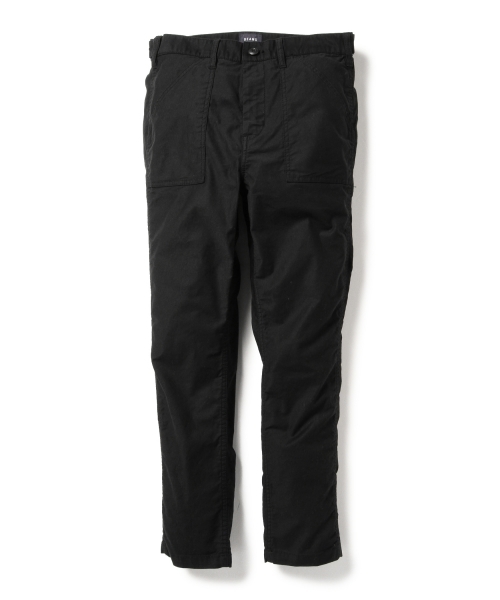 BEAMS（ビームス）の「BEAMS / ストレッチ テーパード ベイカーパンツ（チノパンツ・メンズ・ブラック/ライトブラウン/オリーブ・MEDIUM/SMALL/X-LARGE/LARGE）」の16枚目の写真