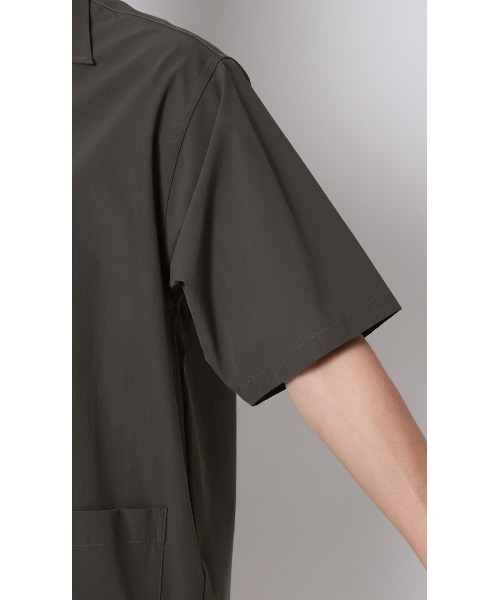 AOYAMA(アオヤマ)の「半袖オーバーシャツ【マルチウェイ】【セットアップ着用可】(シャツ/ブラウス・メンズ・ブラック/グレー・S/L/M/LL)」の20枚目の写真