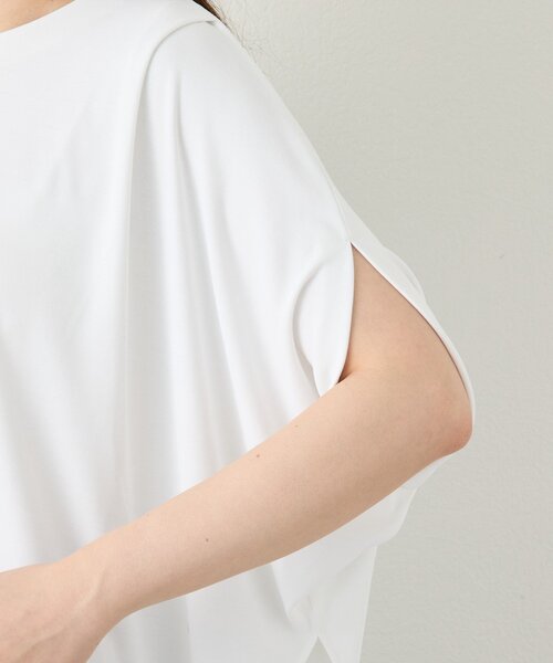 RIVE DROITE(リヴドロワ)の「【吸水速乾/遮熱/接触冷感】クールタッチポンチョカットソー(Tシャツ/カットソー・レディース・オフホワイト/ブラック/ブラウン・FREE)」の21枚目の写真