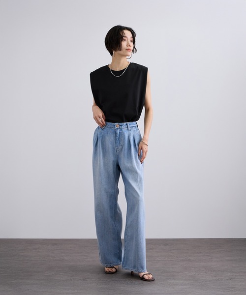 SALON adam et rope'（サロン アダム エ ロペ）の「プリマベールショルダータックノースリーブプルオーバー / UVケア（Tシャツ/カットソー・レディース・ブラック/オフホワイト/キャメル・FREE）」の17枚目の写真