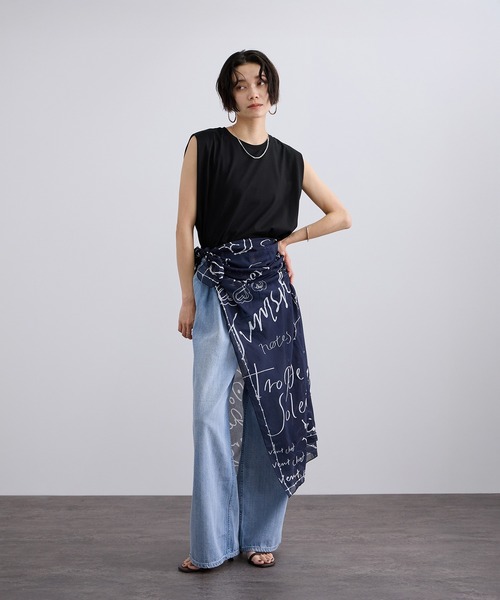 SALON adam et rope'（サロン アダム エ ロペ）の「プリマベールショルダータックノースリーブプルオーバー / UVケア（Tシャツ/カットソー・レディース・ブラック/オフホワイト/キャメル・FREE）」の18枚目の写真