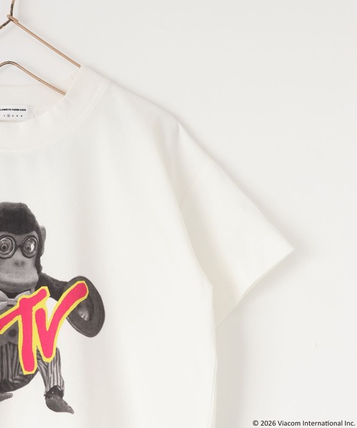 LOWRYS FARM(ローリーズファーム)の「MTVプリントBIGT 668997(Tシャツ/カットソー・キッズ・ゴールド系その他/オフホワイト/ブラック・120cm/110cm/130cm/140cm/150cm)」の16枚目の写真