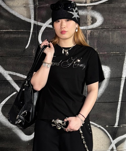 ATMARK(アットマーク)の「《3サイズ展開 / UNISEX 》ATMARK THラインストーンテレコリブ半袖Tシャツ(Tシャツ/カットソー・メンズ・ブラック系1/カーキ系1/カーキ系2/ブラック系2・L/M/S)」の6枚目の写真