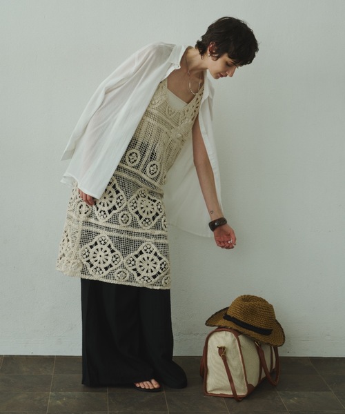 Plumel(プルメル)の「Cotton Lace Crochet Lace Tunic / コットンクロシェレースチュニック(チュニック・レディース・ベージュ・MEDIUM)」の1枚目の写真