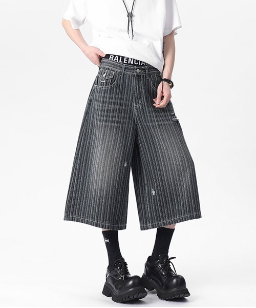 Ressaca(レサーカ)の「ダメージ加工ストライプデニムショートパンツ(デニムパンツ・メンズ・ブルー/ブラック・XL/L/M)」の9枚目の写真