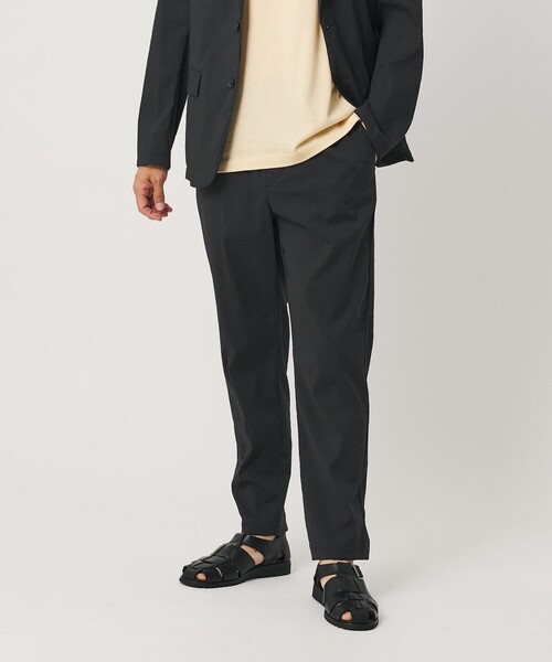 BEAUTY&YOUTH UNITED ARROWS(ビューティーアンドユースユナイテッドアローズ)の「MIXTURE ナイロン 1プリーツ テーパード パンツ NO.5 ヨコストレッチ 撥水機能 ウォッシャブル セットアップ対応(その他パンツ・メンズ・ダークグレー/ブラック/ネイビー・XL/M/S/L)」の8枚目の写真