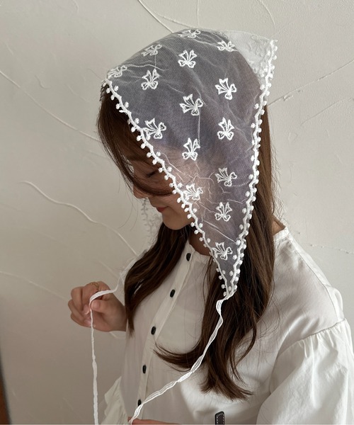 apres jour clair(アプレジュールクレア)の「【apres jour clair】マルチレースバブーシュカ2(その他ヘアアクセサリー・レディース・ホワイト/オフホワイト/ホワイト系その他2・FREE)」の2枚目の写真