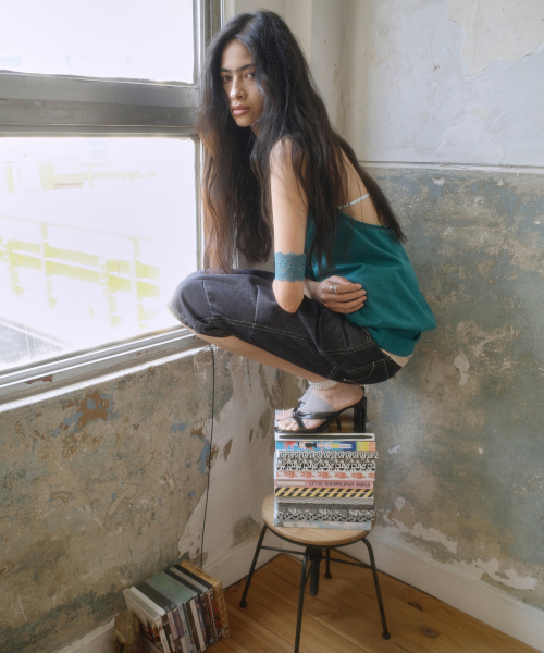 PORTERNA（ポルテナ）の「OPEN-BACK DRAPED HALTER TOP-TEAL BLUE（Tシャツ/カットソー・レディース・その他・OS）」の5枚目の写真