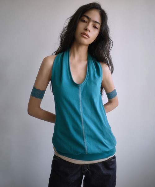PORTERNA（ポルテナ）の「OPEN-BACK DRAPED HALTER TOP-TEAL BLUE（Tシャツ/カットソー・レディース・その他・OS）」の21枚目の写真