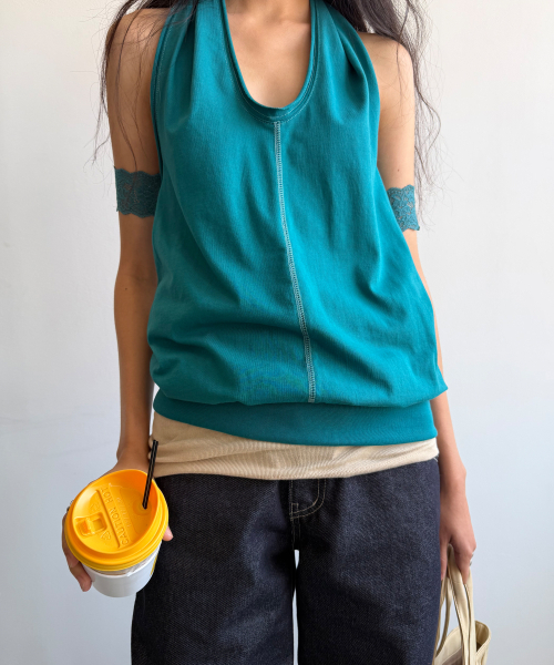 PORTERNA（ポルテナ）の「OPEN-BACK DRAPED HALTER TOP-TEAL BLUE（Tシャツ/カットソー・レディース・その他・OS）」の6枚目の写真