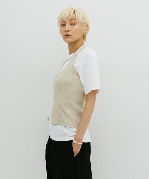 HANNE(アン)の「ミニマルワイドバインダーTEE(Tシャツ/カットソー・レディース・ホワイト/ブラック・FREE)」の16枚目の写真