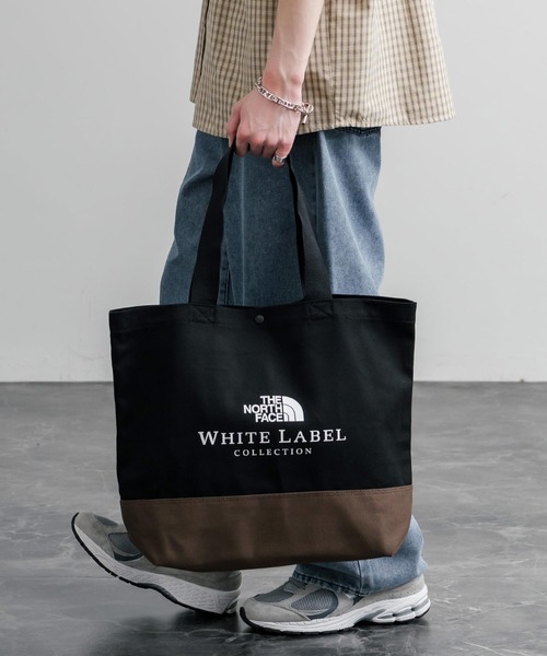 THE NORTH FACE(ザノースフェイス)の「日本未展開モデル THE NORTH FACE ザ・ノースフェイス WHITE LABEL ホワイトレーベル BLOCK CANVAS BAG バイカラーキャンバストートバッグ(トートバッグ・メンズ・クリーム/ダークブルー/ブラック・FREE)」の4枚目の写真