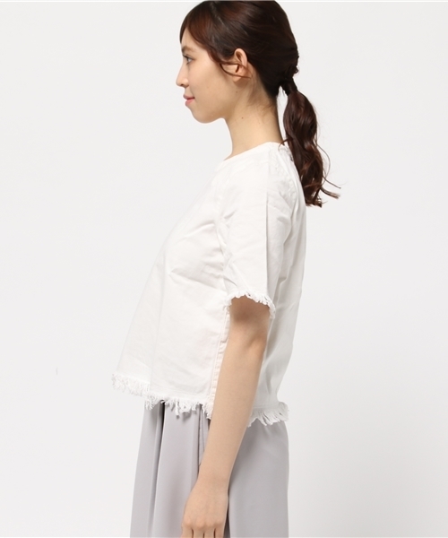 koe(コエ)の「フリンジデニムプルオーバー(シャツ/ブラウス・レディース・インディゴブルー/オフホワイト・SMALL/LARGE/MEDIUM)」の9枚目の写真