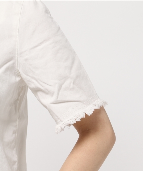 koe(コエ)の「フリンジデニムプルオーバー(シャツ/ブラウス・レディース・インディゴブルー/オフホワイト・SMALL/LARGE/MEDIUM)」の4枚目の写真