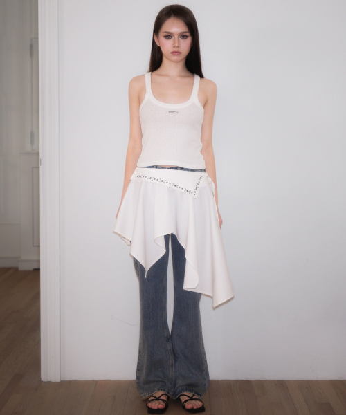ROSEFRANTZ（ロゼフランツ）の「Stud unbalance Flare Skirt [Ivory]（スカート・レディース・アイボリー・SMALL/MEDIUM）」の17枚目の写真