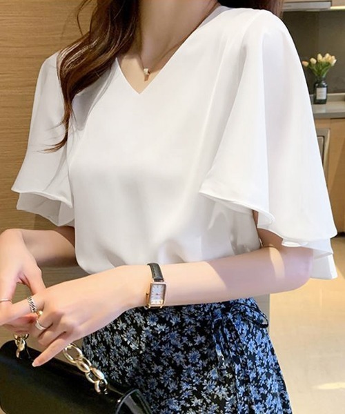 Miniministore(ミニミニストア)の「Vネックシフォンブラウス フレアスリーブ(シャツ/ブラウス・レディース・ベージュ/ホワイト・L/M)」の3枚目の写真
