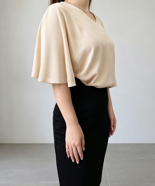 Miniministore(ミニミニストア)の「Vネックシフォンブラウス フレアスリーブ(シャツ/ブラウス・レディース・ベージュ/ホワイト・L/M)」の20枚目の写真