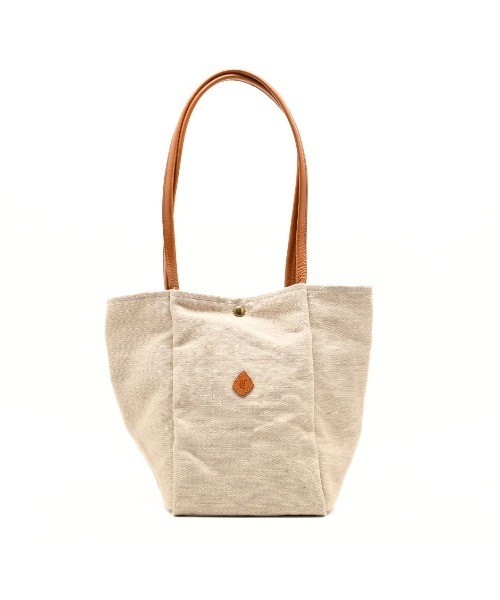 CLEDRAN（クレドラン）の「【コットンジュート ハンドル肩掛け可能】CL4013 HASA TWO SIDES TOTE M（トートバッグ・レディース・ベージュ/チョコ/ブラック・FREE）」の4枚目の写真