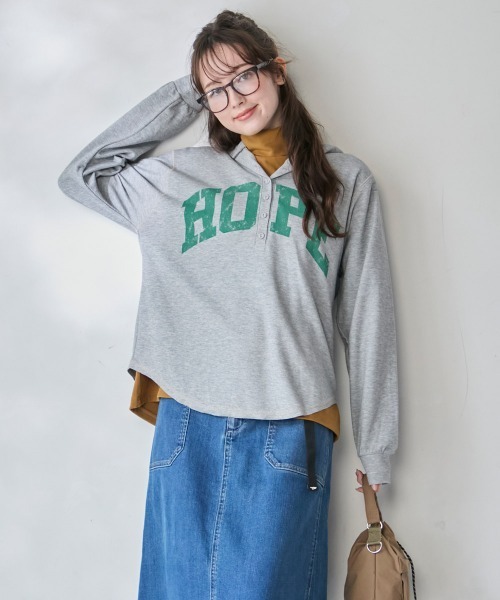 KRIFF MAYER Lady's Collection（クリフメイヤーレディースコレクション）の「もちのび -TOUGH & WARM-ハイネックロンT（Tシャツ/カットソー・レディース・ナチュラル/グレー/ブルー/キャメル/カラフル/チャコール・LARGE/MEDIUM）」の17枚目の写真