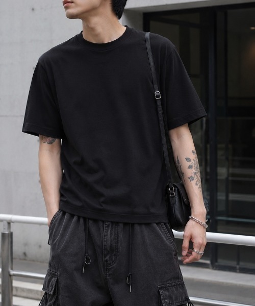 FreeZone(フリーゾーン)の「コットン100% ベーシッククルーネック半袖Tシャツ(Tシャツ/カットソー・レディース・ブラック/グレー/グリーン/ホワイト・F)」の3枚目の写真