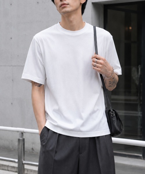 FreeZone(フリーゾーン)の「コットン100% ベーシッククルーネック半袖Tシャツ(Tシャツ/カットソー・レディース・ブラック/グレー/グリーン/ホワイト・F)」の13枚目の写真