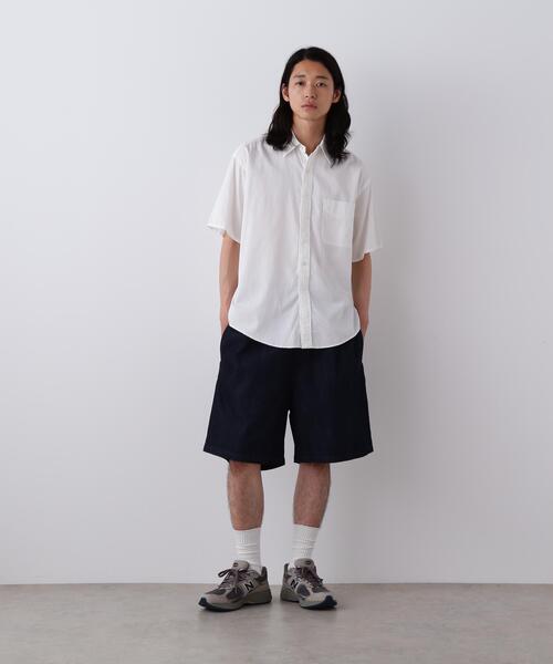 Y(ワイ)の「Y / ORGANIC COTTON LIGHT DENIM SHORTS(その他パンツ・メンズ・ホワイト/ネイビー・MEDIUM/LARGE/SMALL)」の11枚目の写真