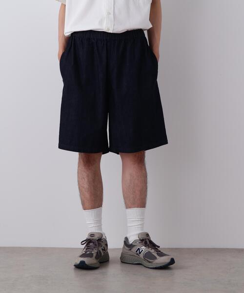 Y(ワイ)の「Y / ORGANIC COTTON LIGHT DENIM SHORTS(その他パンツ・メンズ・ホワイト/ネイビー・MEDIUM/LARGE/SMALL)」の13枚目の写真