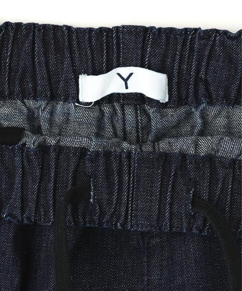 Y(ワイ)の「Y / ORGANIC COTTON LIGHT DENIM SHORTS(その他パンツ・メンズ・ホワイト/ネイビー・MEDIUM/LARGE/SMALL)」の22枚目の写真