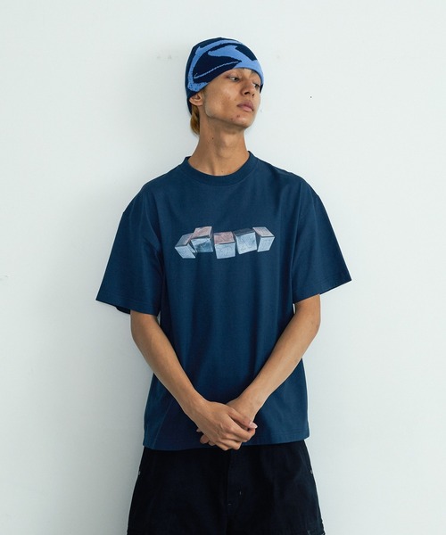 XLARGE(エクストララージ)の「METAL DICE S/S TEE(Tシャツ/カットソー・メンズ・ブラック/ホワイト/ネイビー・XL/L/M/S)」の3枚目の写真