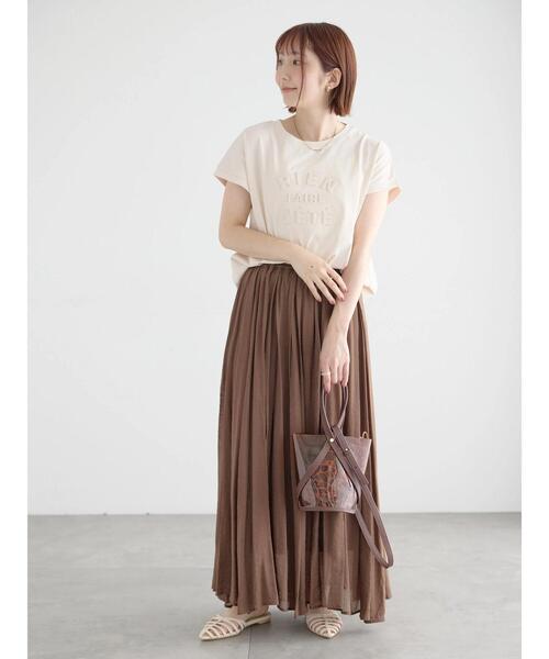 Te chichi(テチチ)の「【接触冷感】エンボスロゴフレンチスリーブTシャツ(Tシャツ/カットソー・レディース・レッド/ベージュ/チャコールグレー/オフホワイト・F)」の11枚目の写真